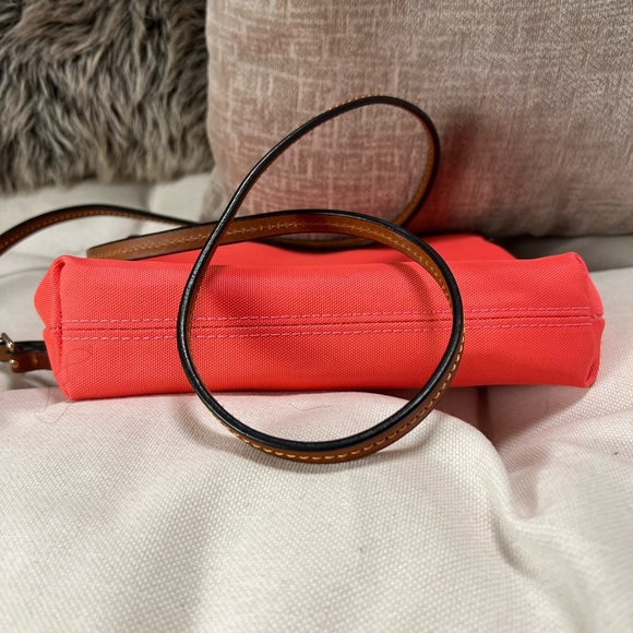 Dooney & Bourke Coat Canvas Crossbody Pouchete Red - Picture 6 of 13